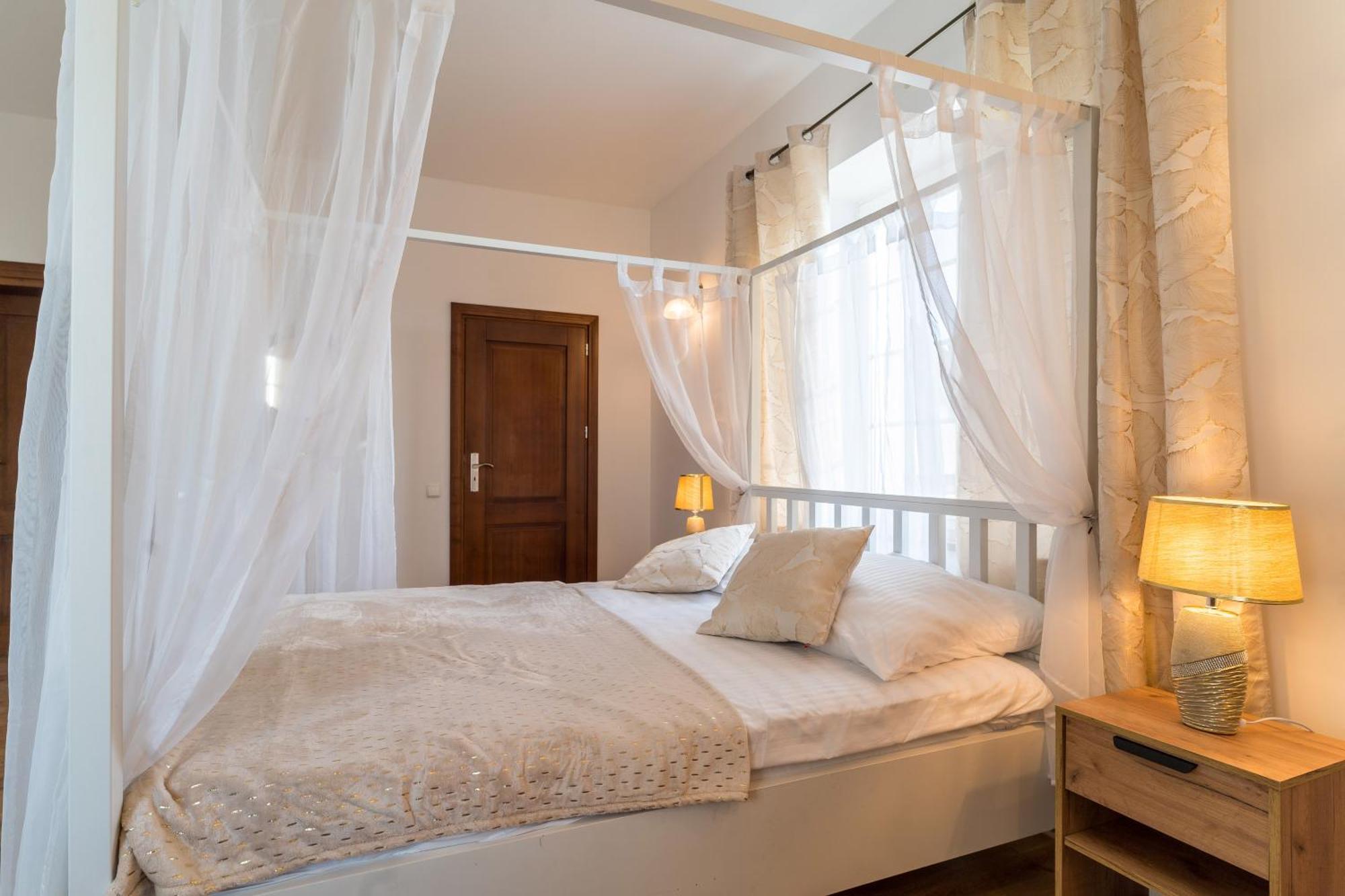 Pensjonat Well Clinic Medicine Estetic & Spa Gdańsk Buitenkant foto
